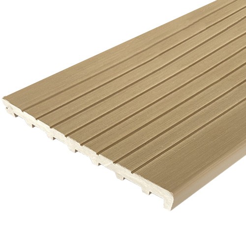 Ступень ДПК Latitudo Step-320 Натур Полнотелая купить в Зеленодольске